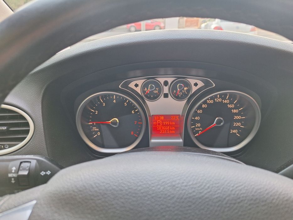 Vand FORD FOCUS 2   Style Hatchback