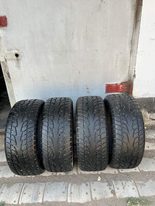Продам шины зимние