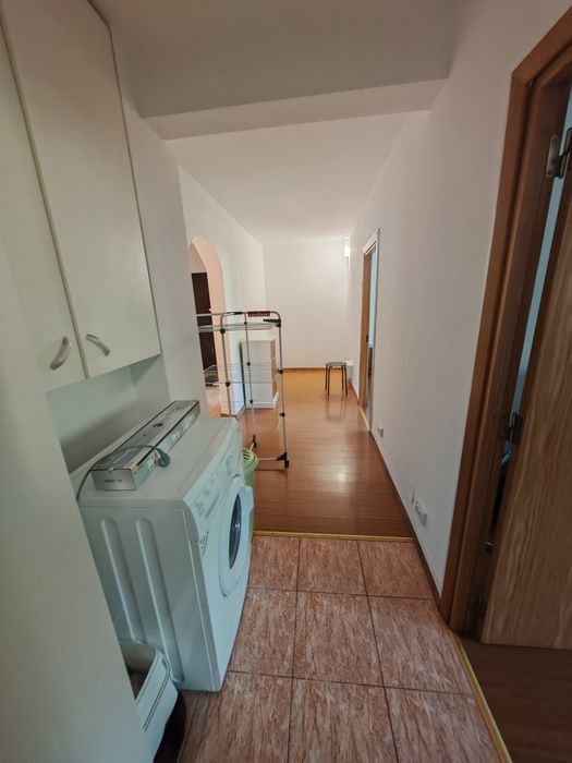 Apartament 3 camere de închiriat, Otopeni