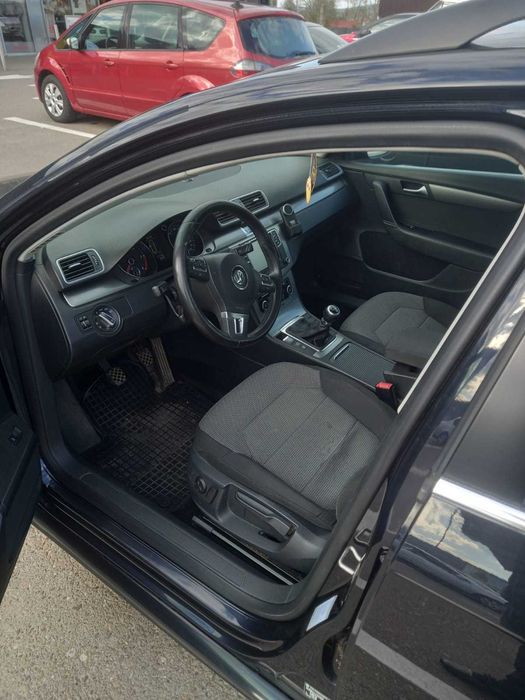 VOLKSWAGEN Passat 2011 — imagine 5
