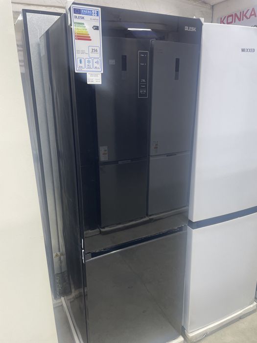 Продам Холодильник BLESK BL-449FXIN