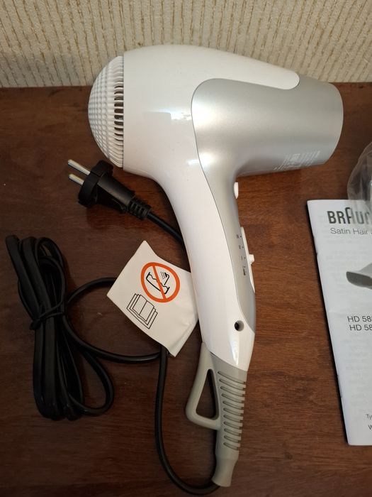 Фен новый продам