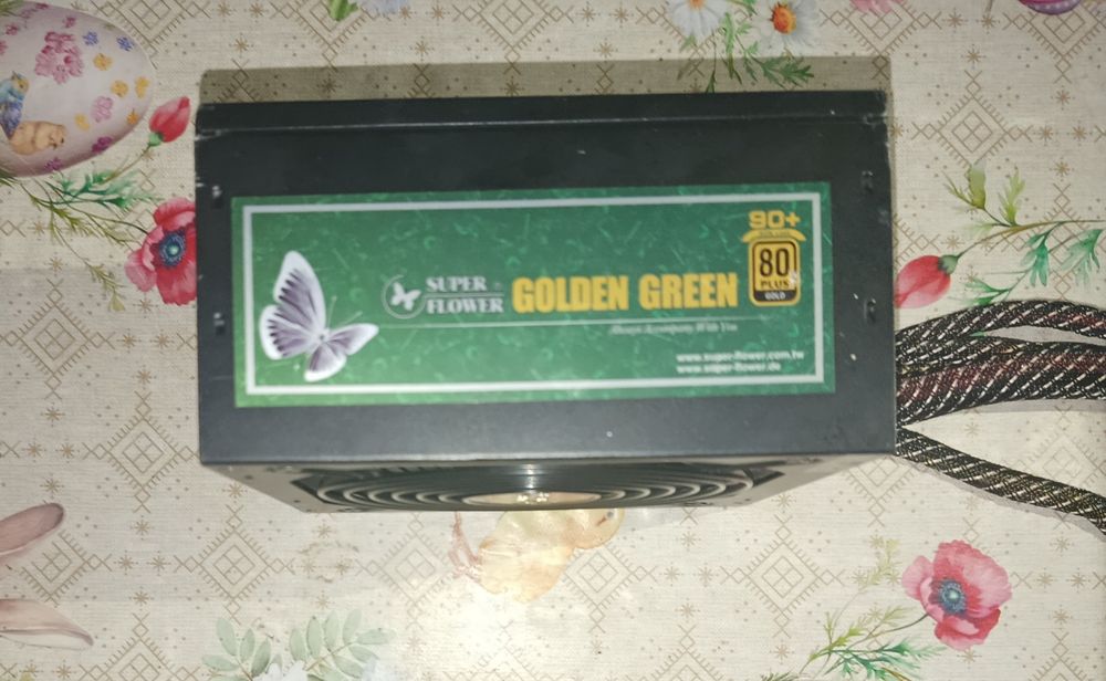 Vând sursa PC Superflow 400W