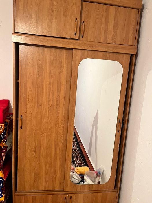 Продам шифонер б/у