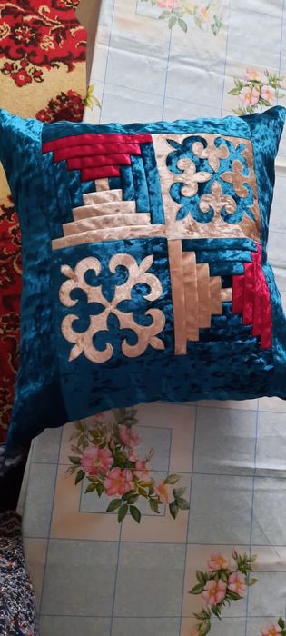 Корпеше, жастык