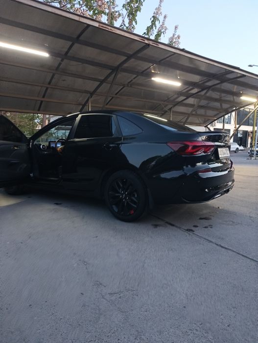 rent carga monza 1.3 turbo