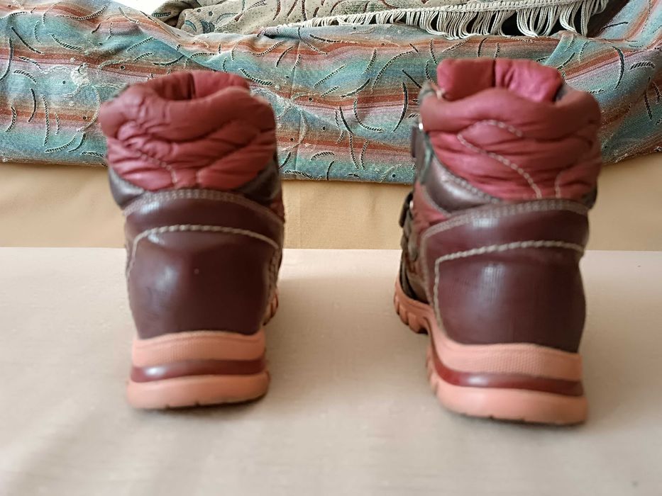 Зимние ботинки для девочек