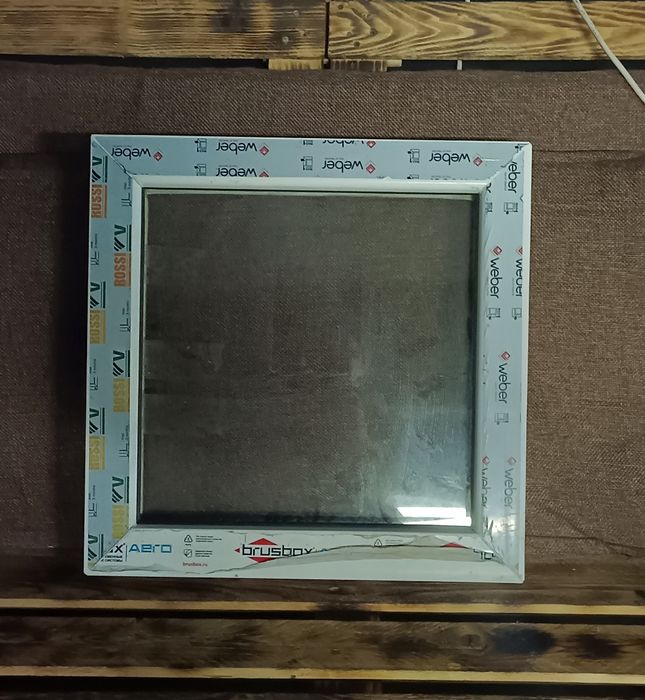 Продам пластиковое окно 52 на 52