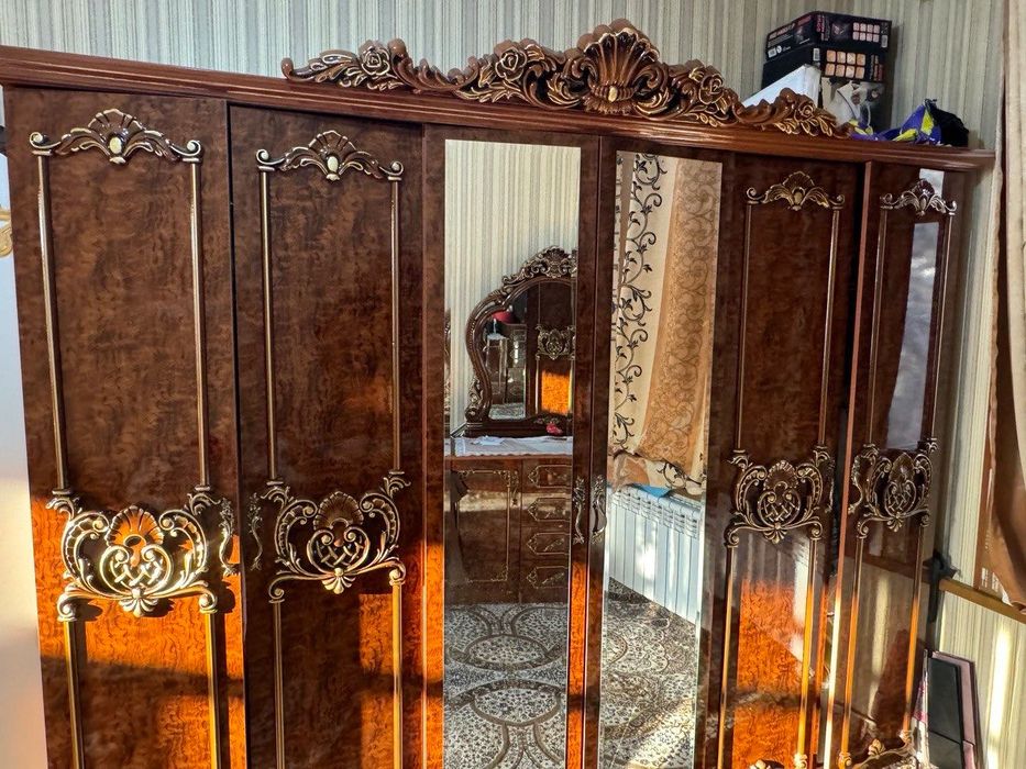 Спальный гарнитур комплект