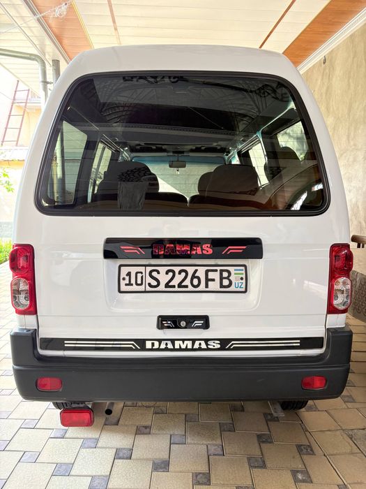 Damas-2 Summit White