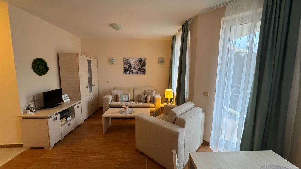 Продава се Едностаен апартамент в Свети Влас - 43 кв.м за 818 €/кв.м - Снимка #2