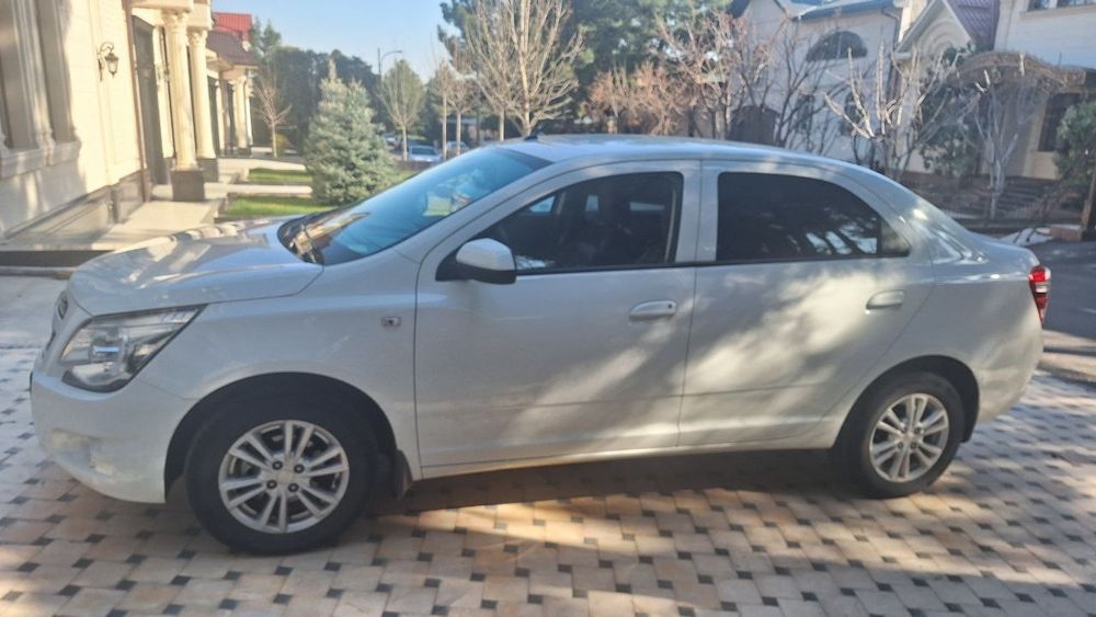 Продается Кобальт 2025 года