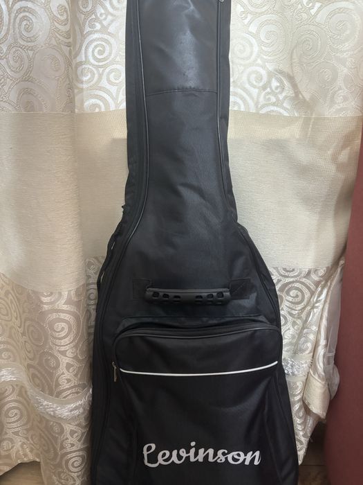 Электрогитара Levinson LST-100