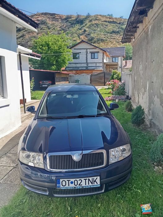 Vând mașină Skoda superb 1