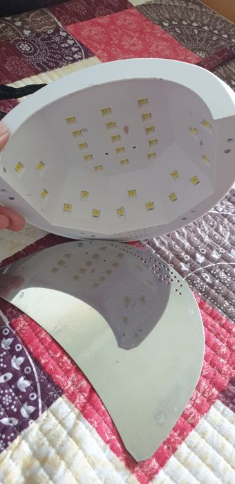 Продам LED лампу