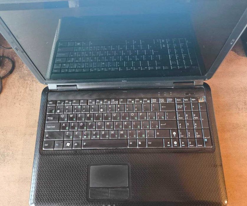 Ноутбук Asus K50C Series Notebook