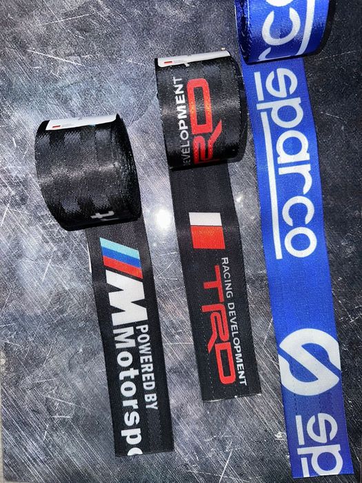 Ремни безопасности