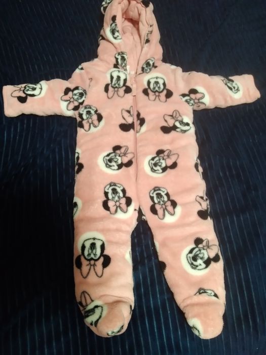 Продам детские комбинезоны