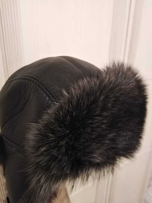 Шапка меховая кожа-енот,9000тг.CРОЧНО!ТОРГ