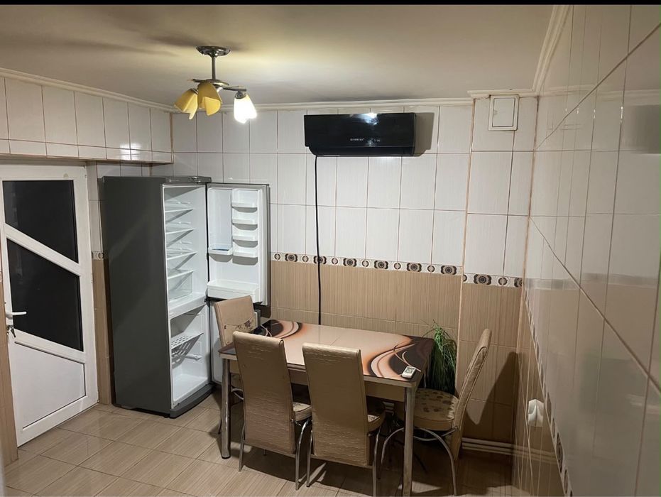 Inchiriez apartament 2 camere