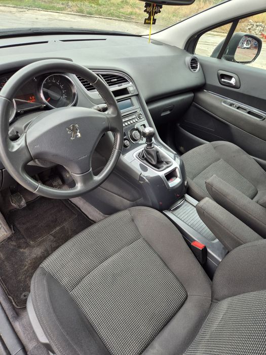 Peugeot 5008/2011, Euro 5, RAR(CIV + ITP) efectuat* stare perfectă ...