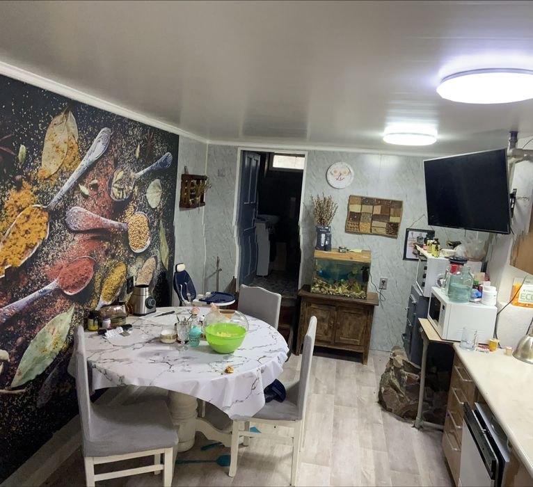 Продам дом в есике