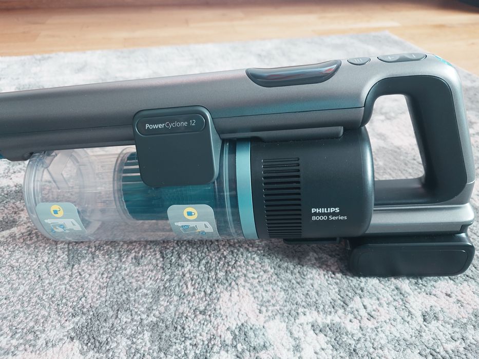 Aspirator Vertical Philips Aqua Plus XC8057/01