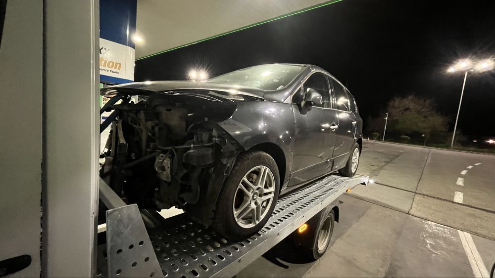 Renault Grand Scenic III Мотор Турбо Дюзи Скорости Врата Стоп Стъкло