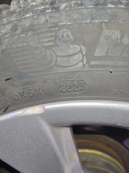 Зимни гуми с джанти 5 120 16 Michelin alpin 6