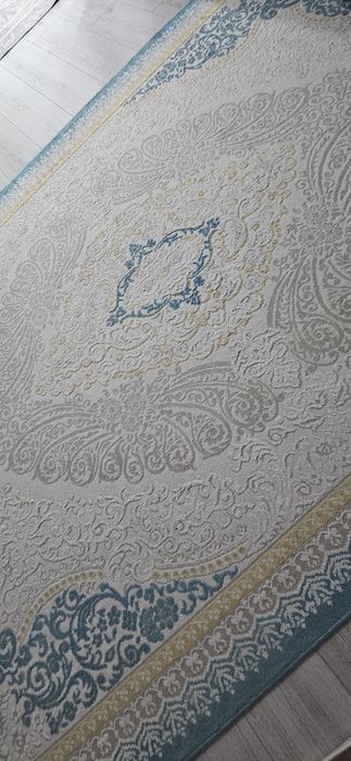 Продаётся ковры 2 на 3