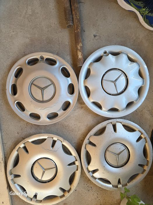 Продавам оригинални тасове 15 и 16 цола за Mercedes Мерцедес