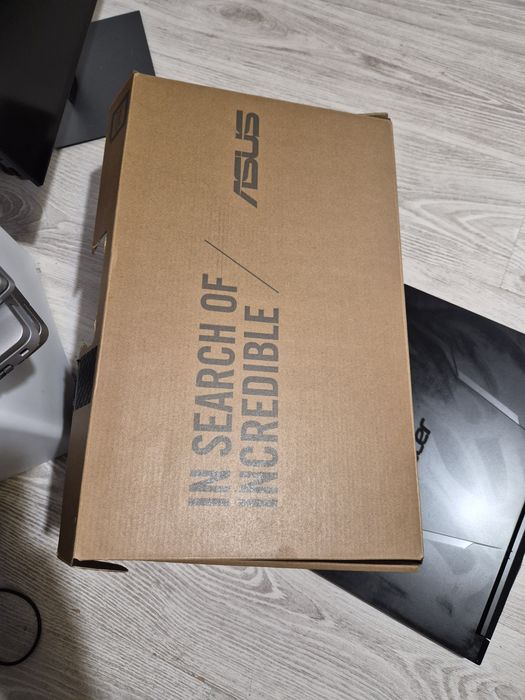 ASUS VivoBook BLUE Edition IntelCore i7-11th/8GB/512GB SSD/15 la cutie