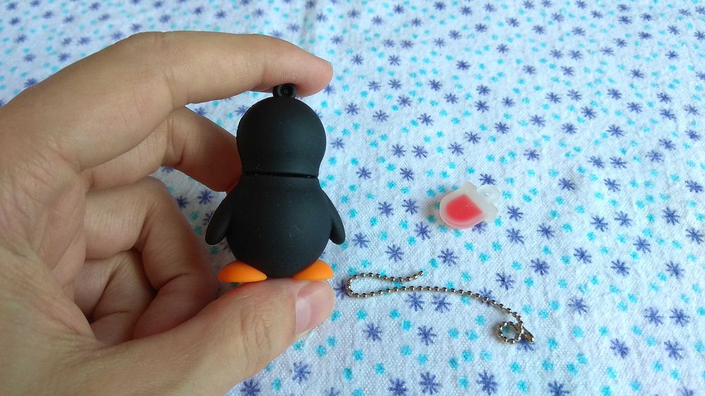 USB флешка 32 ГБ Пингвин брелок