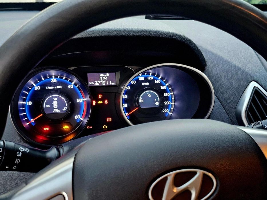 Vând Hyundai ix35 diesel 4×4