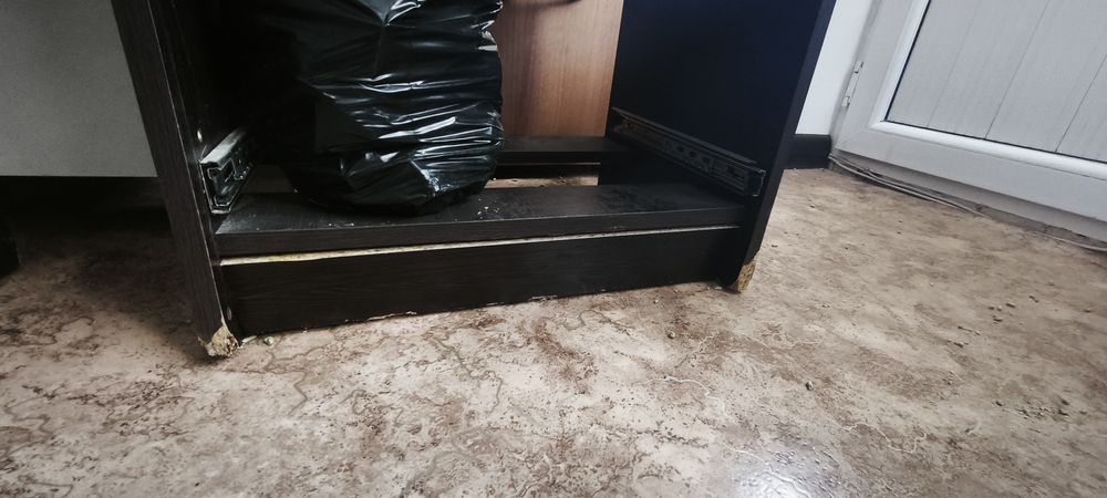 Продам прихожую Б/У
