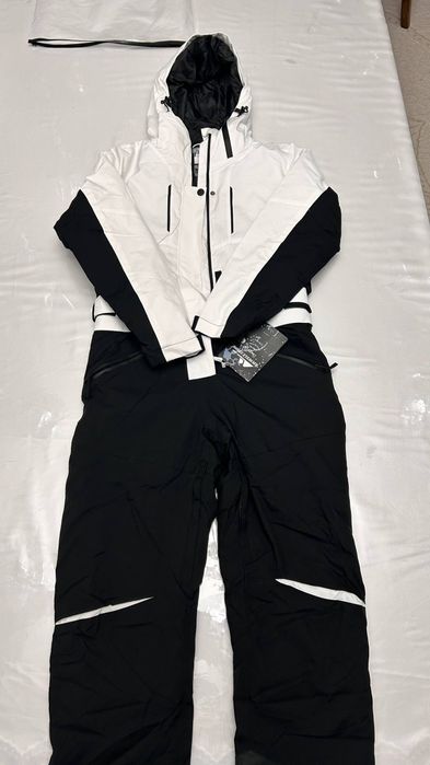 Лыжные костюм в лучшем качестве