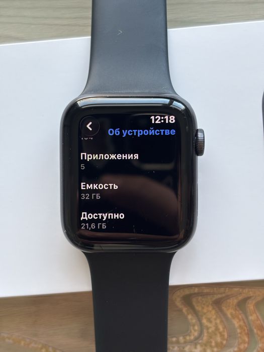 Apple Watch series 6 44mm