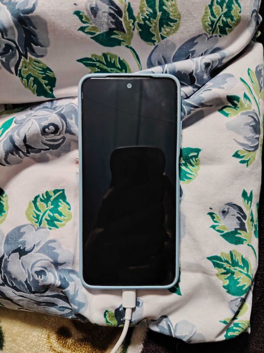 Продам Redmi note 10s