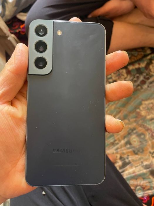 Galaxy Samsung   S22