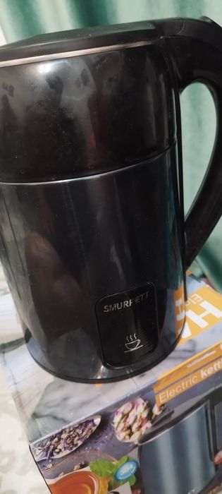 Электрочайник продам 3 штуки