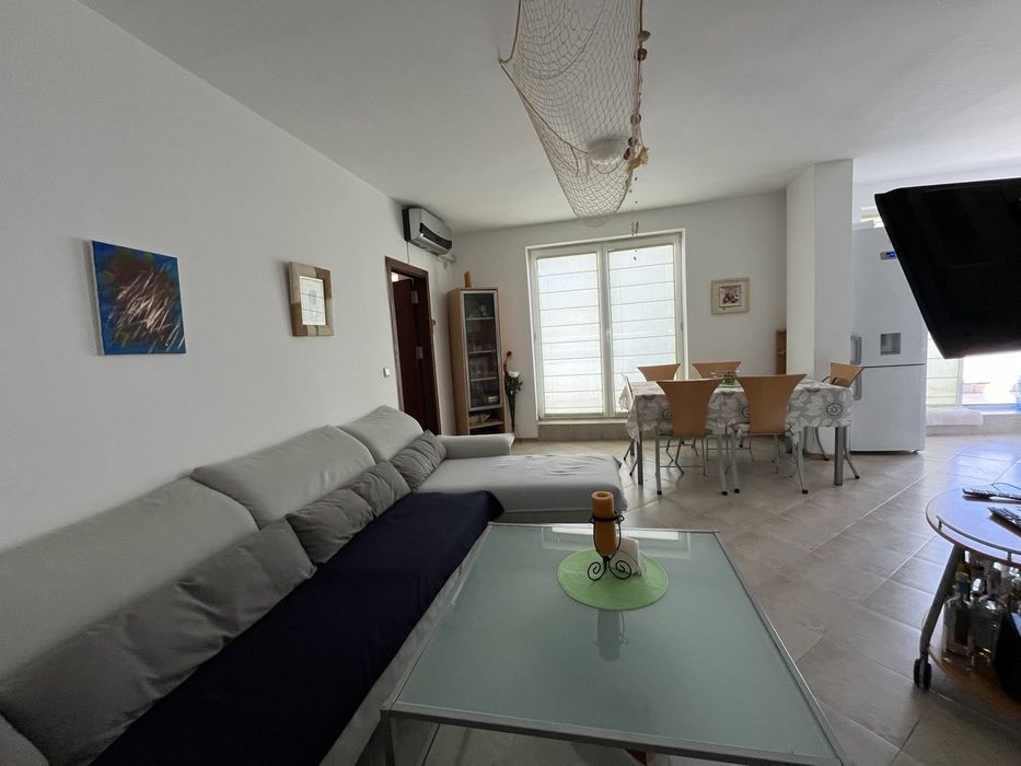 Апартамент в Слънчев бряг