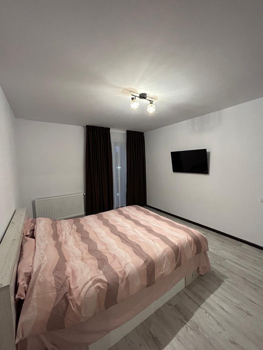 De închiriat apartament cu 2 camere tip Studio