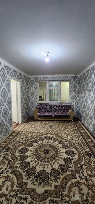 Срочно прадается 2/х квартира 3/м район 2/ етаж уйлга йакин
