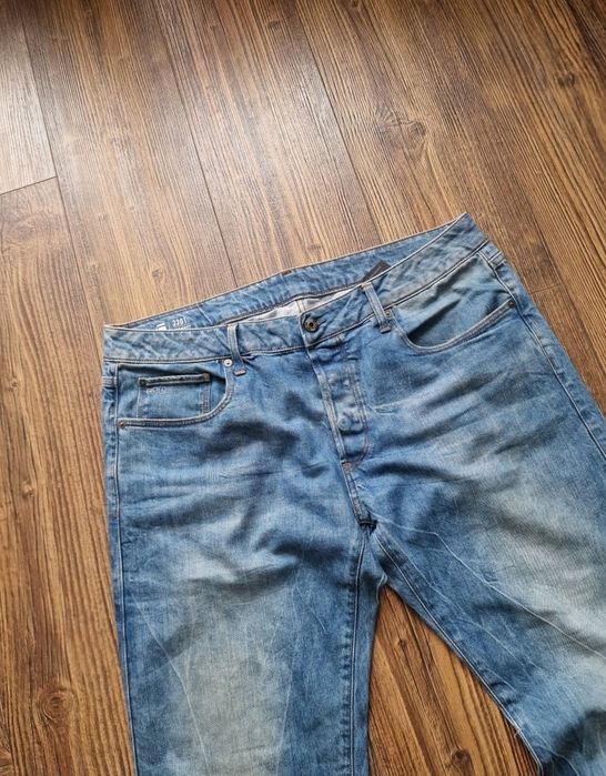 Страхотни мъжки  дънки G STAR RAW  размер 36