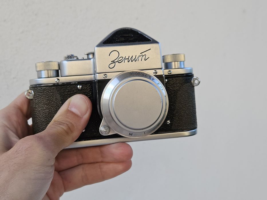 Aparat foto Zenit 1 cu obiectiv Industar 50mm F3.8
