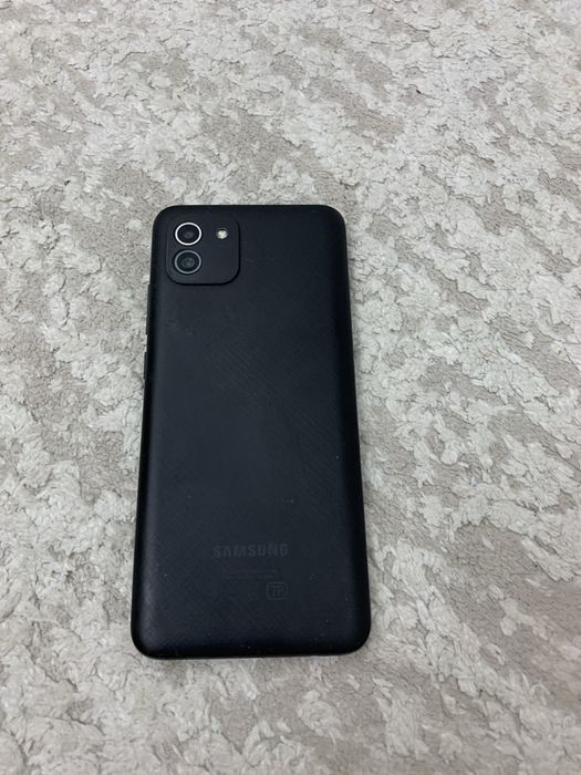 Продается SAMSUNG A3