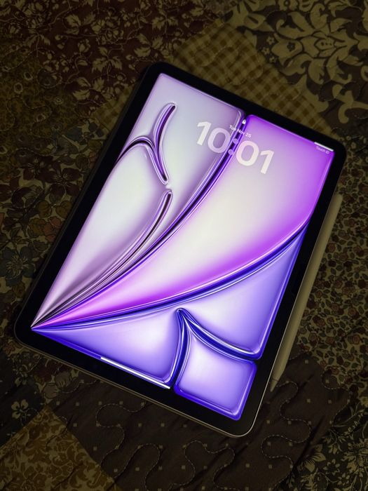 Apple iPad Air 11 inch M2 2024 128 GB Violet Wifi + Apple Pencil