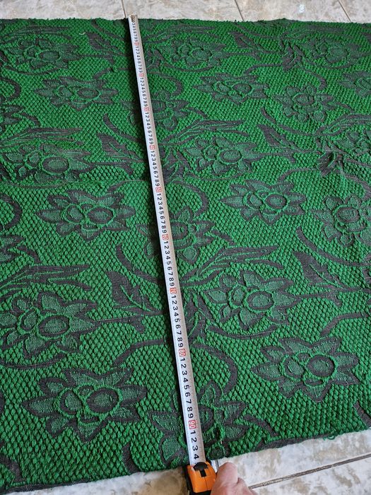 Тъкано вълнено одеало, позъбено на една кука. 100% вълна. 190/150(160)