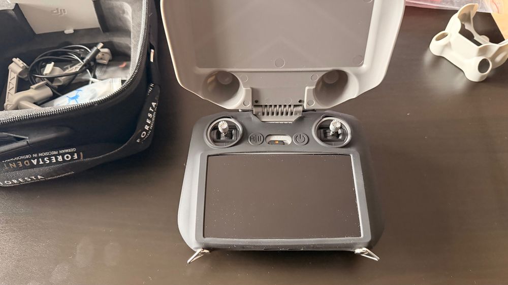 Drona Dji mini 4 pro fly more combo RC2 + 4 baterii + accesorii