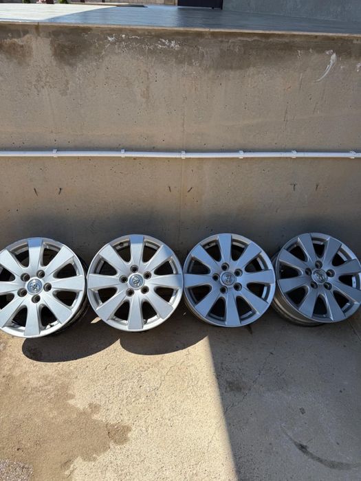Продаю диски Toyota Camry